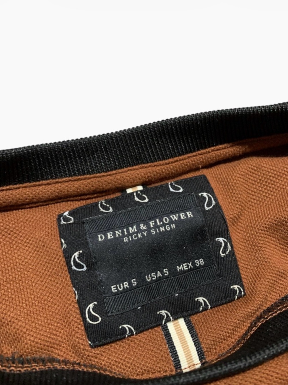 Denim & Flower Rust Brown Short-Sleeve Tee with Black & White Trim - Picture 2 of 4
